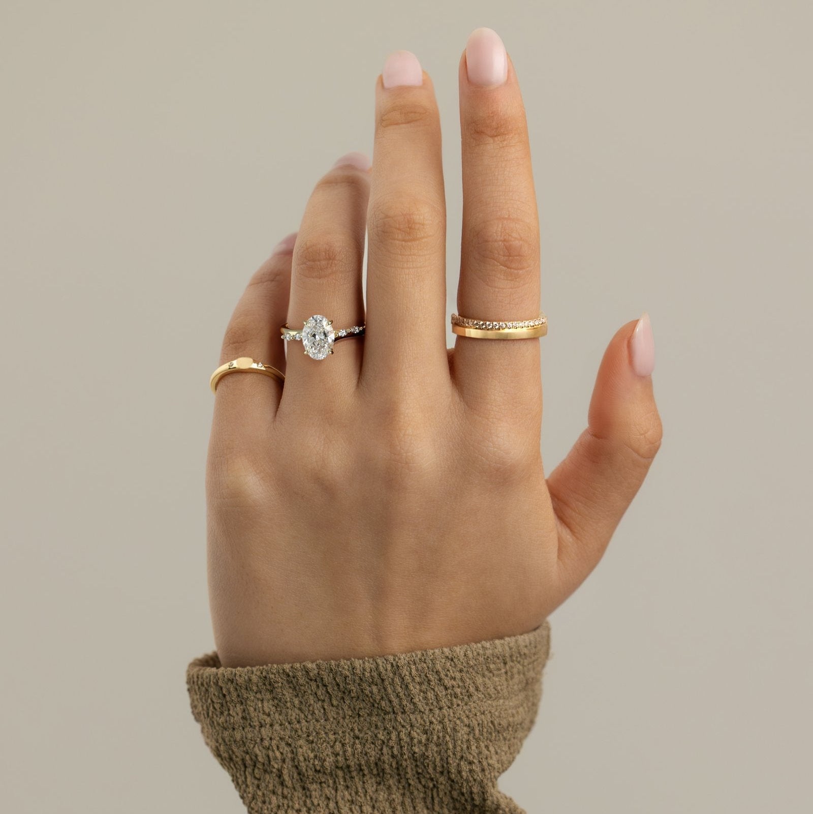CUJ056