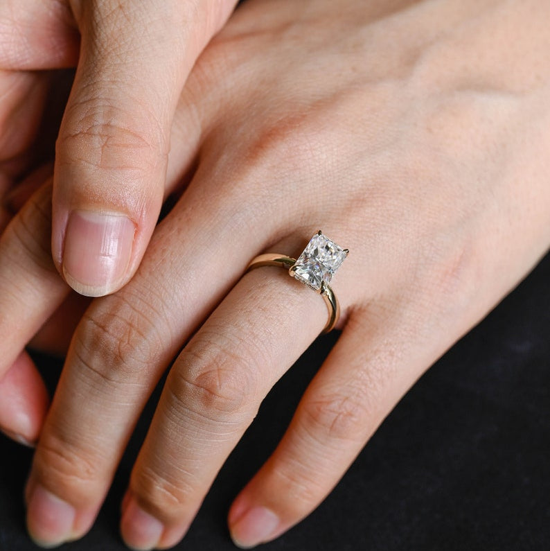 Stunning 1.5 - 2.5 CT Radiant Moissanite Engagement Ring with Pave & Hidden Halo Design 6