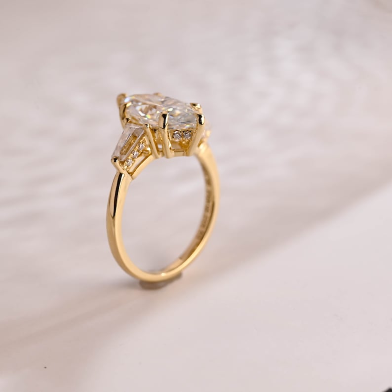 Stunning 1.0 - 2.0 CT Marquise Moissanite Engagement Ring with Three Stone and Hidden Halo Design 3