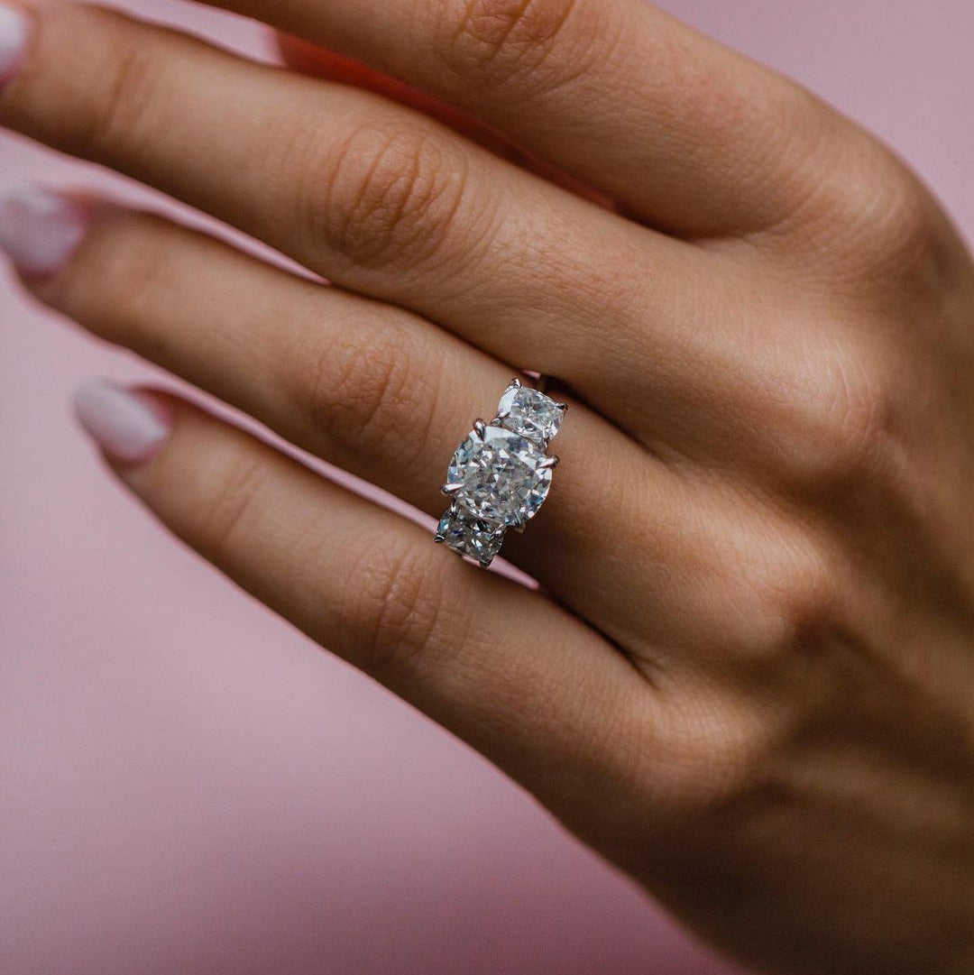 EW111